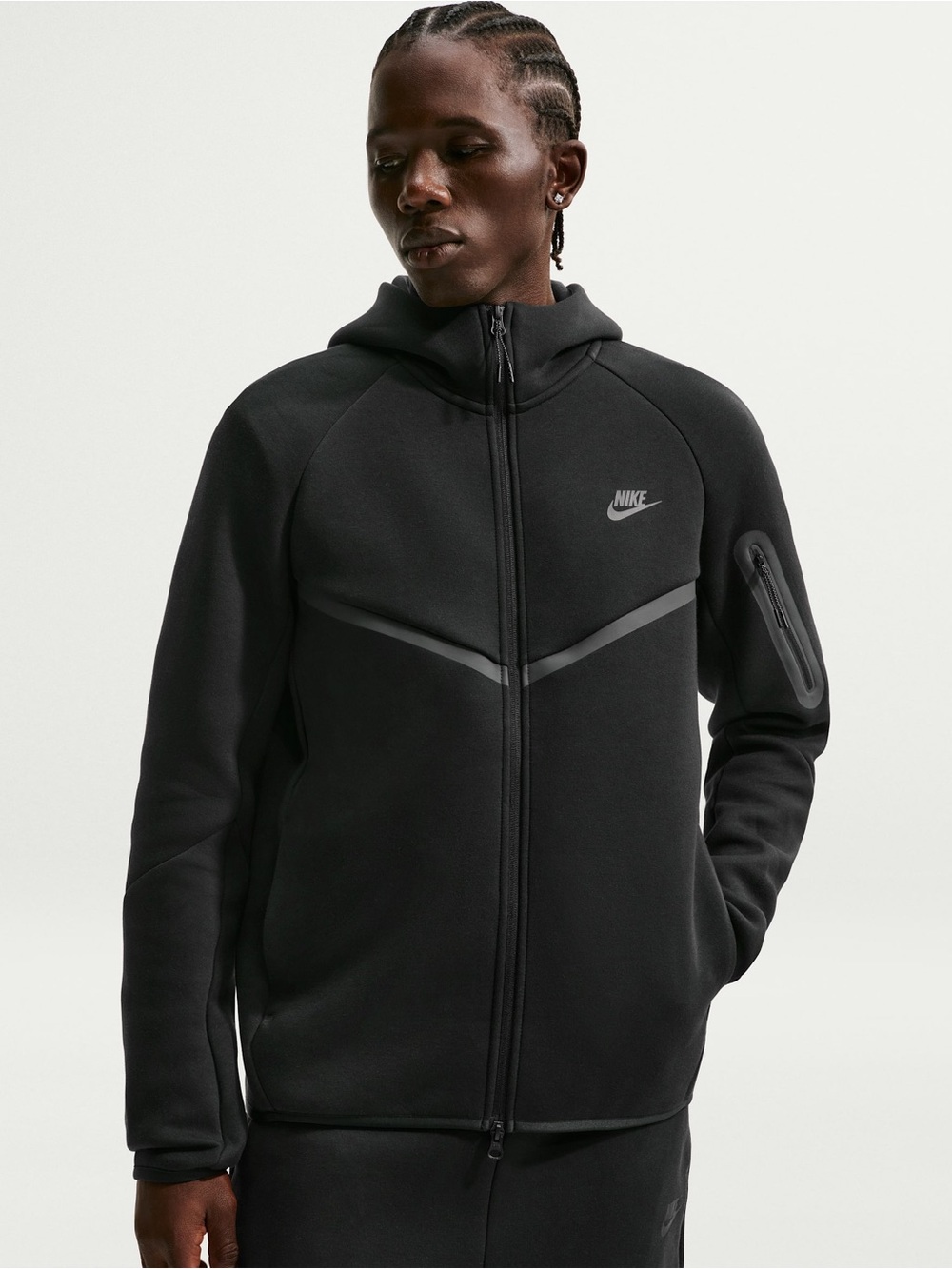 Nike Tech Men's Fleece Windrunner Full-Zip Jacket Medium